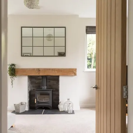 Luxury Getaway For Groups * York